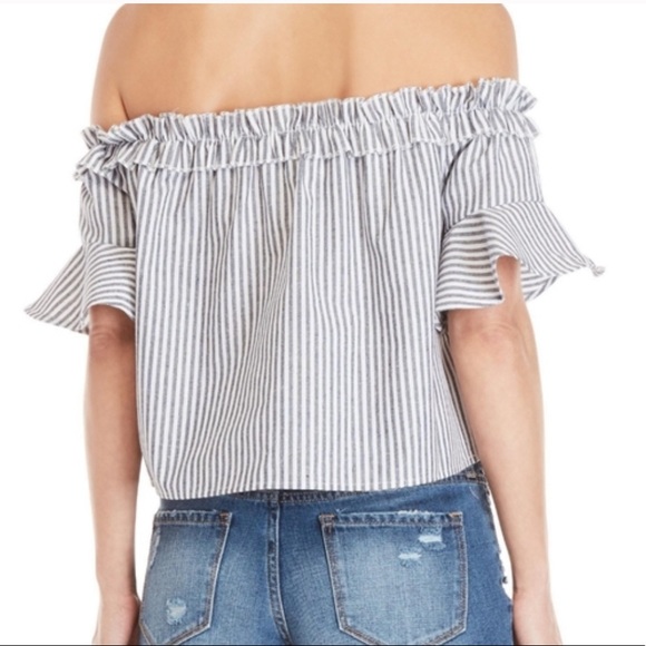 Rampage crop top off shoulder fringe detail striped size medium - Picture 6 of 9